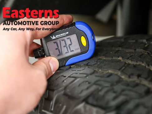 Used 2018 Jeep Wrangler Unlimited Sport S AWD/4WD image 27