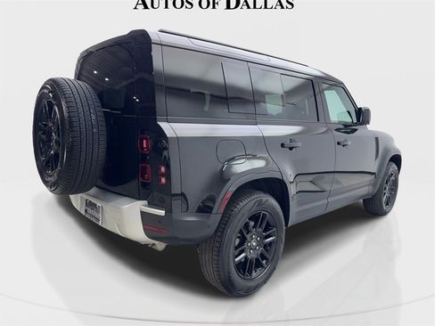 Used 2025 Land Rover Defender 110 S image 6