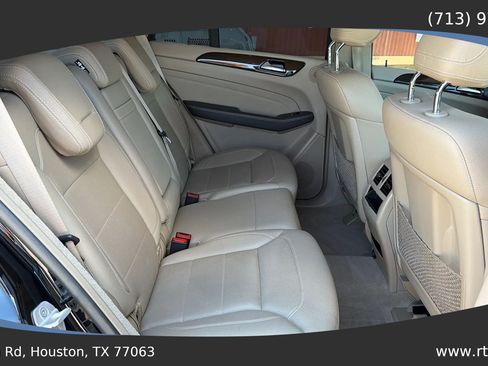 Used 2015 Mercedes-Benz ML 350 ML 350 Sport Utility 4D image 31