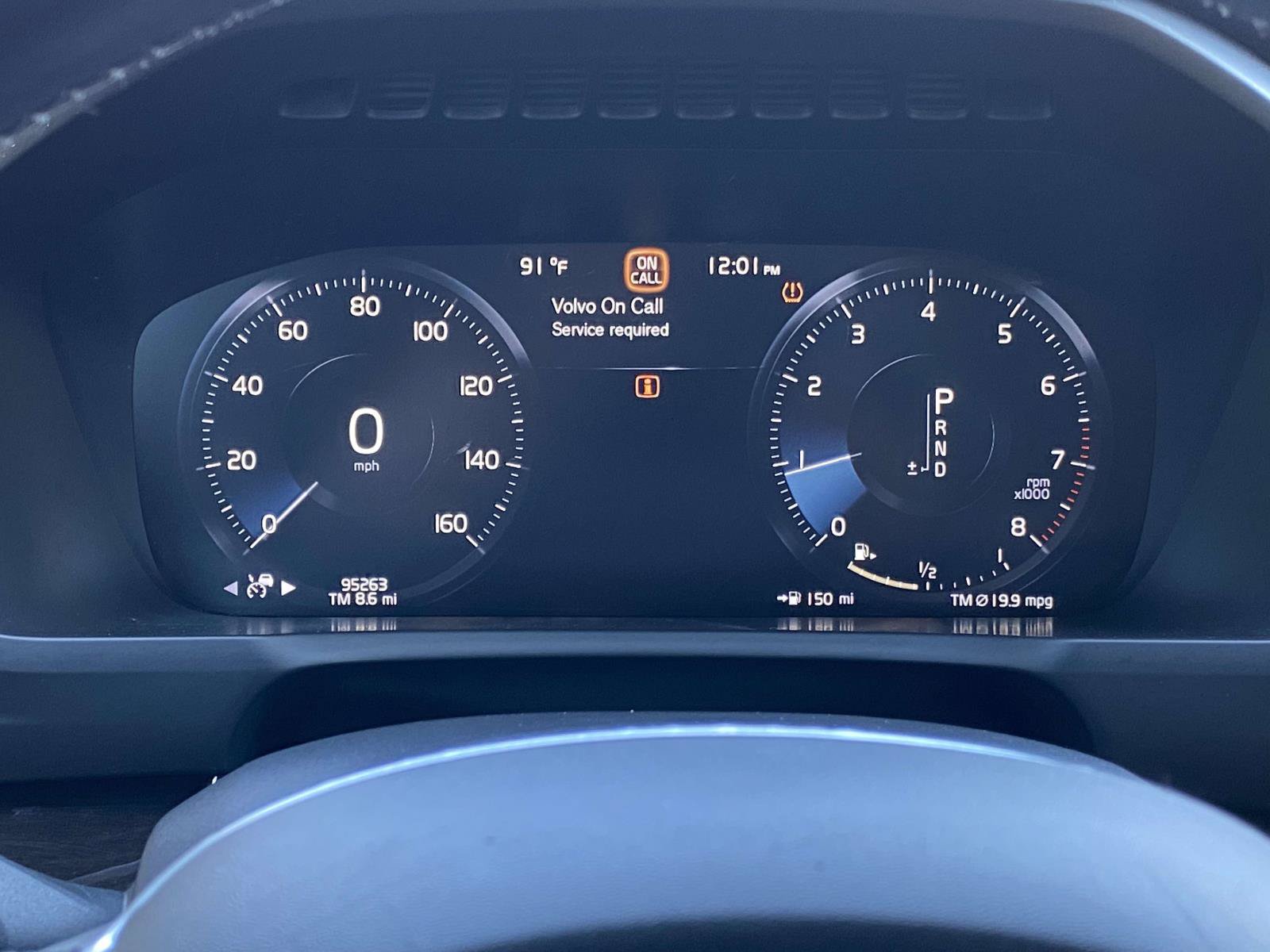 Used 2019 Volvo XC90 T6 Momentum AWD/4WD image 36
