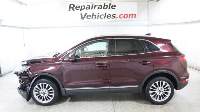 Used 2017 Lincoln MKC Reserve w/ Lincoln MKC Climate Package AWD/4WD image 1
