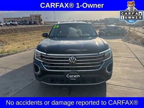 Used 2024 Volkswagen Atlas SE image 2