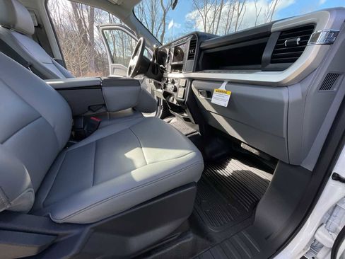 New 2024 Ford F550 4x4 Regular Cab Super Duty image 30