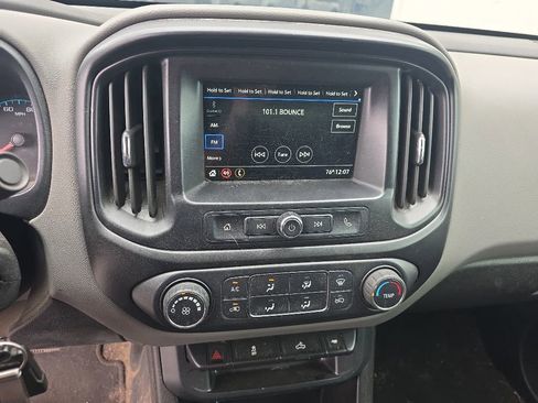 Used 2019 Chevrolet Colorado W/T w/ WT Convenience Package RWD image 12