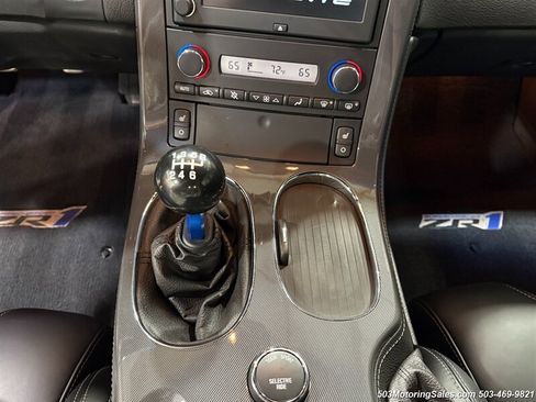 Used 2009 Chevrolet Corvette ZR1 w/ Preferred Equipment Group RWD image 26