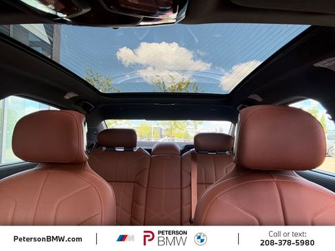 Used 2025 BMW i7 xDrive60 w/ Executive Package AWD/4WD image 30
