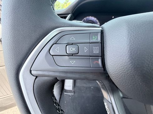 New 2026 Jeep Grand Cherokee Laredo RWD image 13
