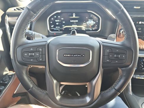 Certified 2023 GMC Sierra 1500 Denali Ultimate image 16