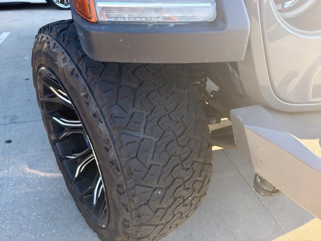 Used 2021 Jeep Wrangler Unlimited Rubicon AWD/4WD image 3