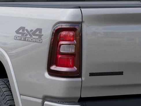 New 2026 RAM 1500 4x4 Crew Cab image 9