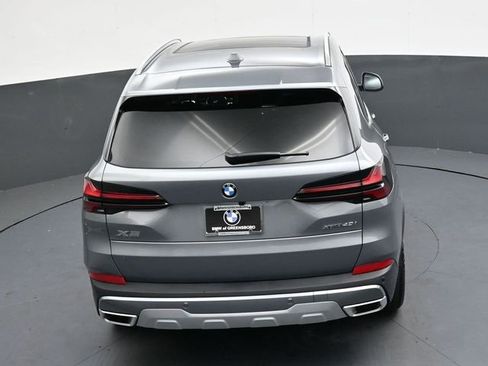Used 2026 BMW X5 xDrive40i w/ Climate Comfort Package image 22