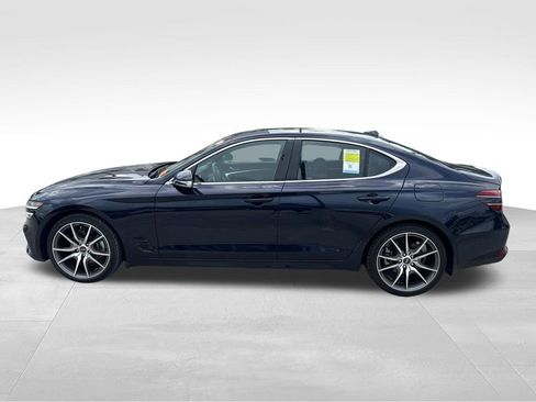Used 2023 Genesis G70 2.0T RWD image 6