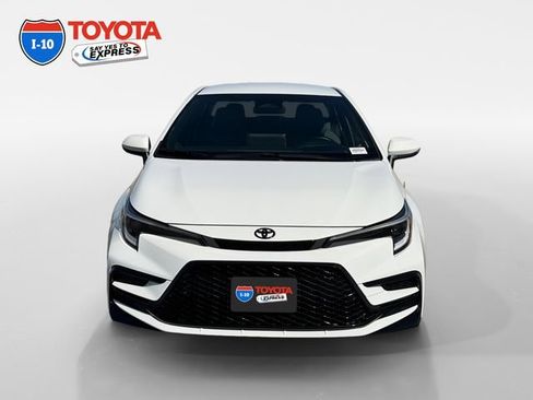 Certified 2026 Toyota Corolla SE w/ SE Package FWD image 8