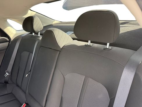 Used 2022 Kia K5 LXS image 16