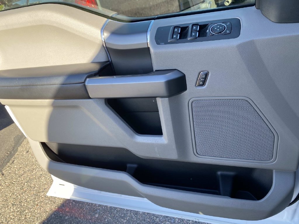 Used 2020 Ford F150 XLT w/ Equipment Group 302A Luxury AWD/4WD image 22