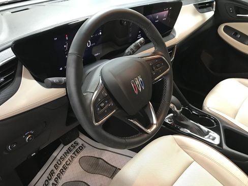 Used 2024 Buick Encore GX Avenir AWD/4WD image 14