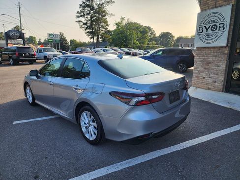 Used 2023 Toyota Camry LE FWD image 3