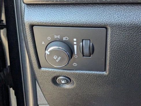 Used 2016 Jeep Grand Cherokee Laredo image 17