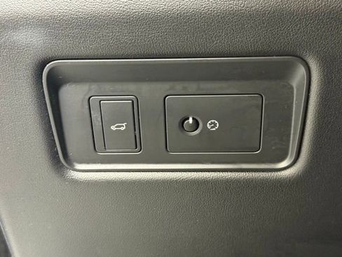 Used 2018 Land Rover Range Rover HSE AWD/4WD image 40