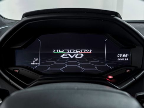 Used 2020 Lamborghini Huracan EVO AWD/4WD image 14