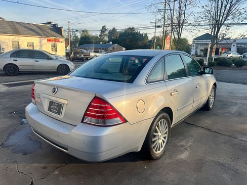 Used 2005 Mercury Montego Premier image 5
