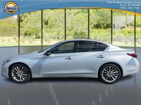 Used 2018 INFINITI Q50 Luxe w/ Essential Package (3.0T Luxe) AWD/4WD image 10