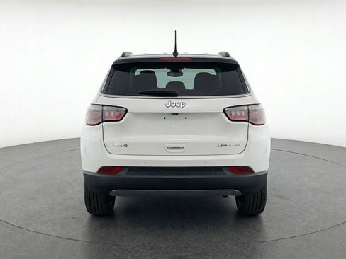 Used 2025 Jeep Compass Limited AWD/4WD image 7