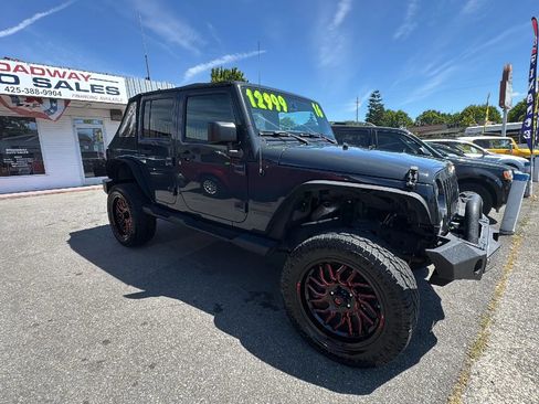 Used 2016 Jeep Wrangler Unlimited Sport w/ Quick Order Package 24S AWD/4WD image 3