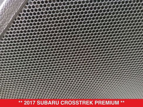 Used 2017 Subaru Crosstrek 2.0i Premium w/ Moonroof Package image 14