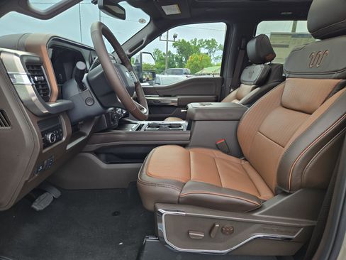New 2026 Ford F350 King Ranch w/ Chrome Package AWD/4WD image 25