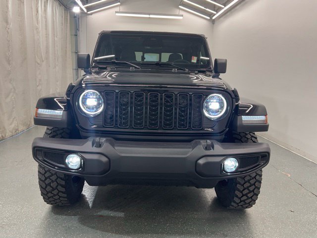 New 2026 Jeep Gladiator Mojave AWD/4WD image 3
