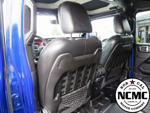 Used 2018 Jeep Wrangler Unlimited Rubicon image 42