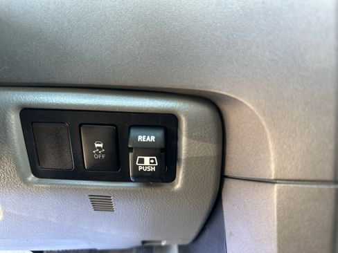 Used 2010 Toyota Tundra SR5 image 23