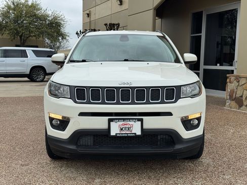 Used 2019 Jeep Compass Latitude w/ Popular Equipment Group image 5