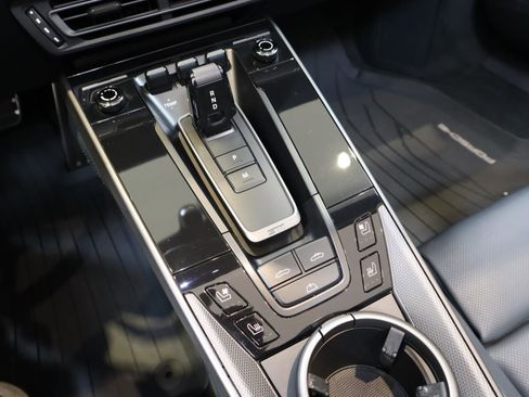 Used 2021 Porsche 911 Carrera S image 27