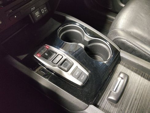 Used 2019 Honda Pilot Touring image 26