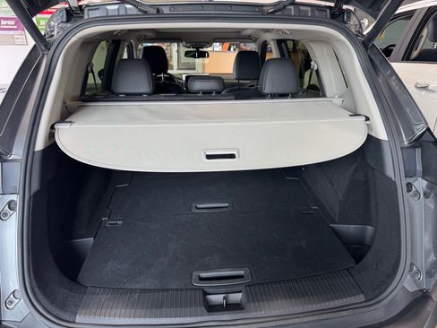 Used 2023 Nissan Rogue Platinum AWD/4WD image 10
