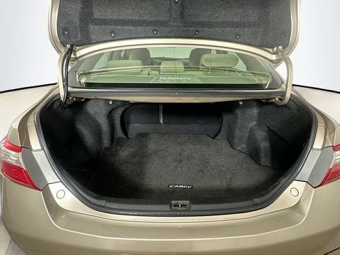 Used 2009 Toyota Camry LE FWD image 27