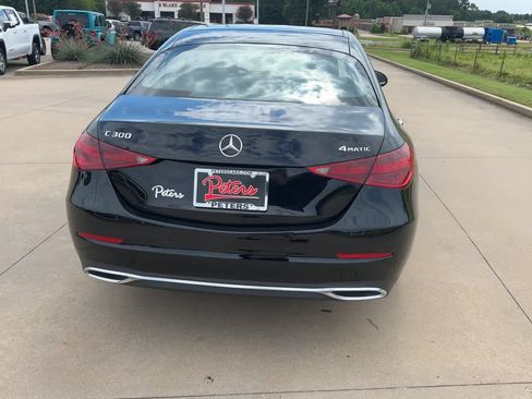 Used 2025 Mercedes-Benz C 300 4MATIC Sedan image 8