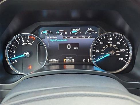 Used 2020 Ford Expedition Platinum image 11