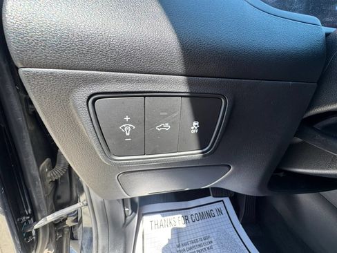 Used 2022 Hyundai Santa Cruz SEL w/ Activity Package FWD image 13