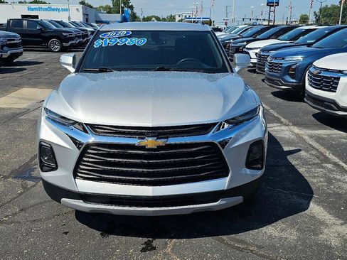 Used 2020 Chevrolet Blazer LT FWD image 2
