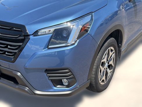 Certified 2024 Subaru Forester Premium AWD/4WD image 11