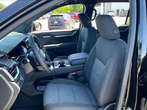 New 2026 GMC Acadia Elevation w/ Black Edition FWD image 9