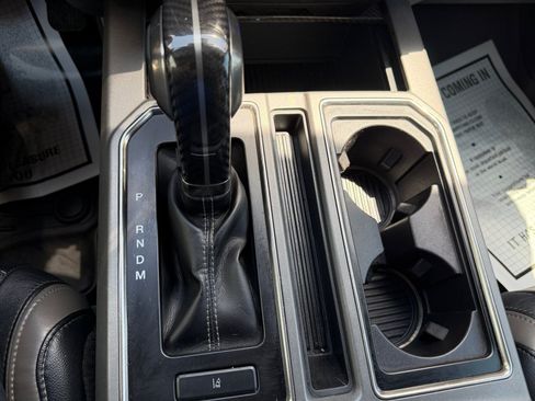 Used 2018 Ford F150 Raptor w/ Equipment Group 802A Luxury AWD/4WD image 23