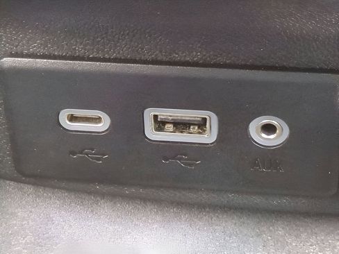 Used 2024 Chevrolet Malibu LT FWD image 23