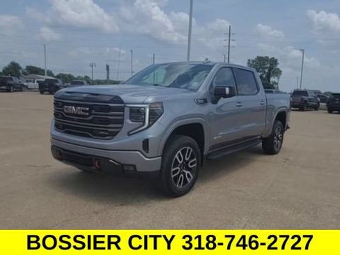 Certified 2026 GMC Sierra 1500 AT4 w/ AT4 Premium Package AWD/4WD image 4
