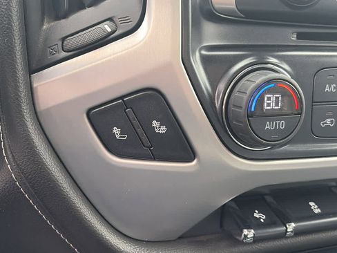 Used 2017 GMC Sierra 1500 SLT w/ SLT Premium Package image 16