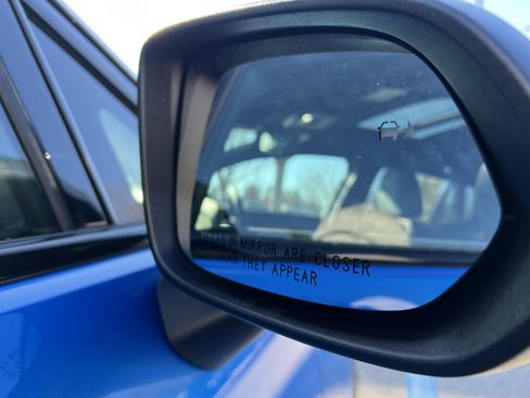 New 2025 Chevrolet Equinox EV RS w/ Convenience Package II image 40