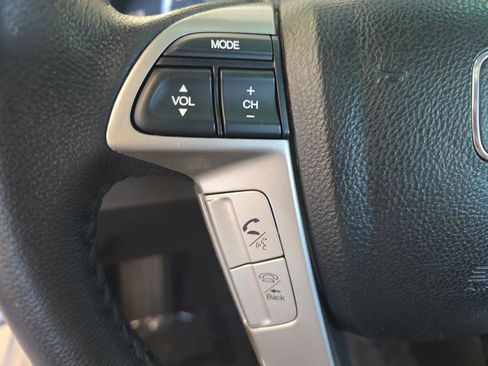 Used 2010 Honda Accord EX-L image 16